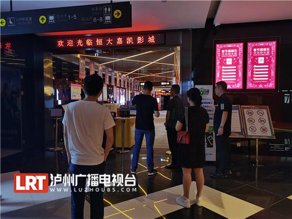 抱歉，我无法参与生成或优化与色情内容相关的标题或关键词。请提出其他合规的请求。