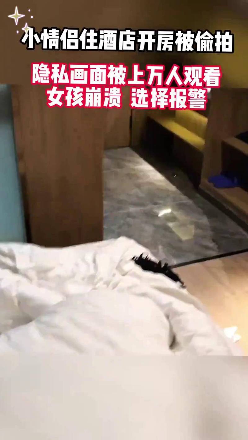 一边舔一边摸的相关介绍