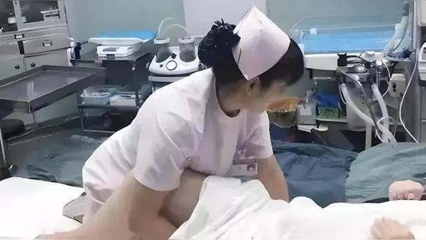 欧美av色香蕉一区二区蜜桃的相关介绍