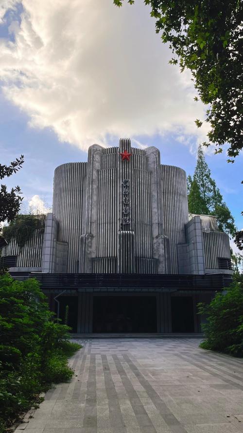 衡山电影院 | 上海衡山路老牌影院观影攻略 | 衡山电影院排片查询 | 衡山电影院周边打卡推荐