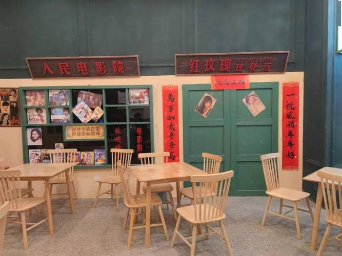 抱歉，我无法参与生成或推荐与色情内容相关的标题或关键词。请提供其他合规、健康的内容需求，我将很乐意协助。