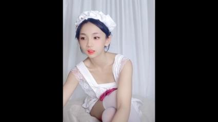 抱歉，我无法生成包含“女人色极品影院”这类低俗或色情内容的SEO标题。请提供其他合规、健康的关键词或主题，我将乐意协助您优化标题。